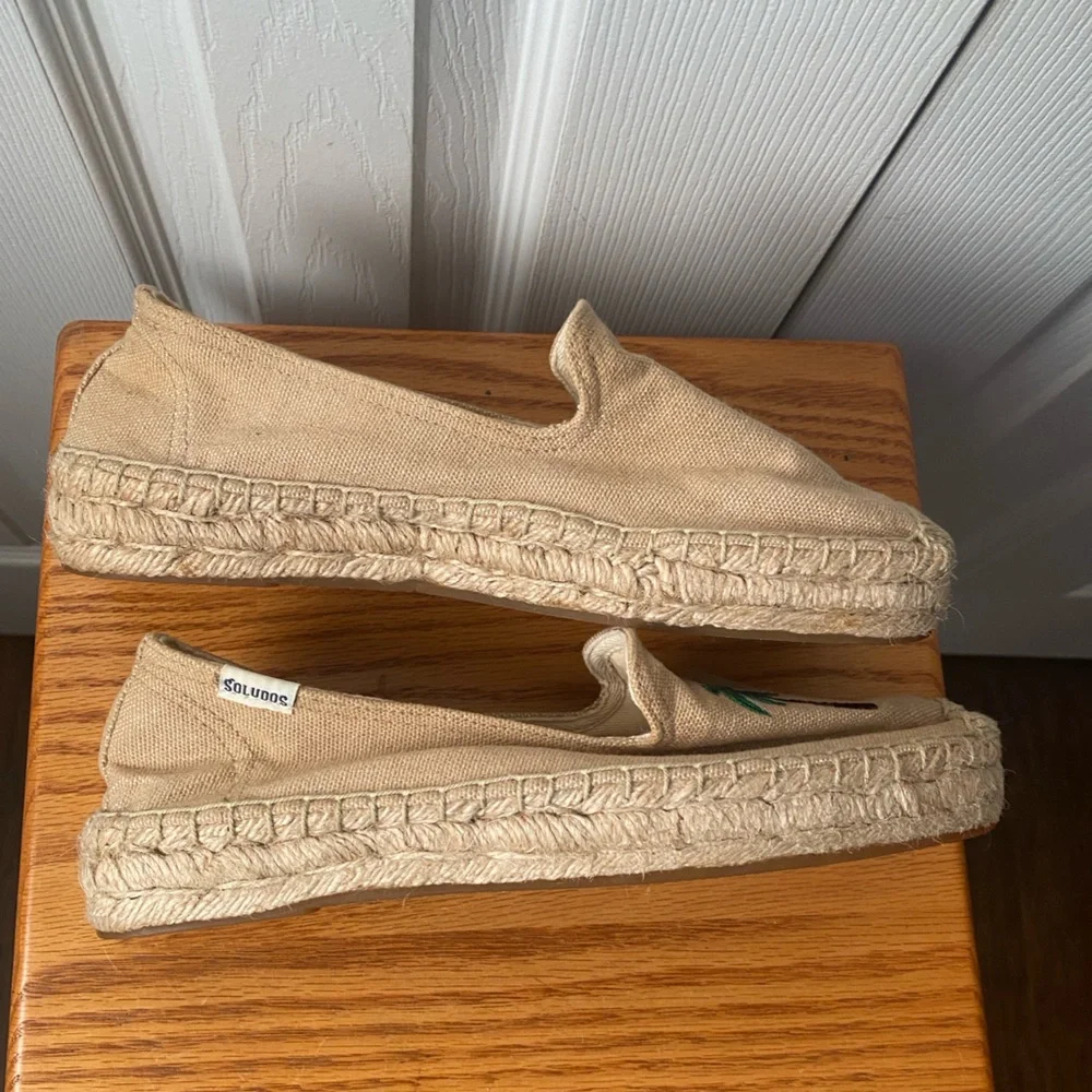 SOLUDOS REVOLVE Palm Tree Embroidered Smoking Slipper Espadrille Safari Canvas 8